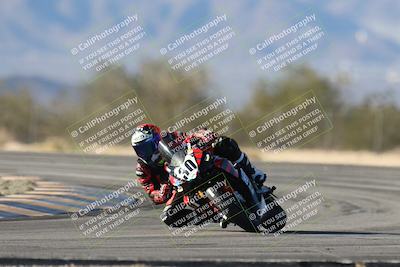 media/Dec-07-2025-CVMA (Sun) [[3e7d2de5dc]]/Race 12- Formula 40 MW and LW/